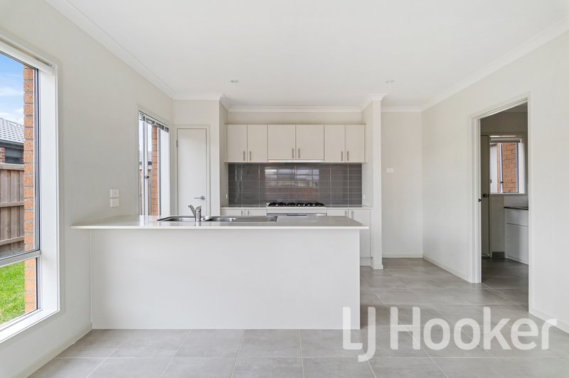 Photo - 52 Waldorf Avenue, Point Cook VIC 3030 - Image 3