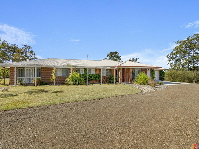 Photo - 52 Waratah Drive, Yarravel NSW 2440 - Image 1