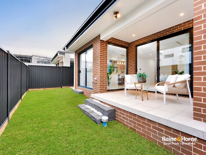 Photo - 52 Warrawal Avenue, Austral NSW 2179 - Image 33