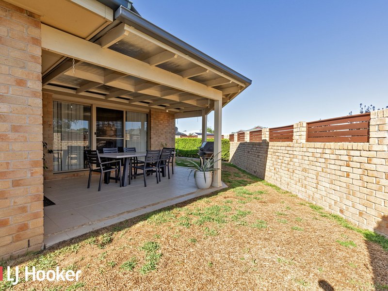 Photo - 52 Warwick Road, Hillvue NSW 2340 - Image 16