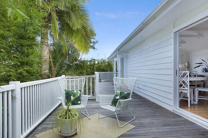 Photo - 52 West Wyberba Street, Tugun QLD 4224 - Image 9