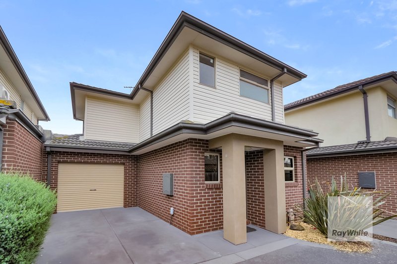Photo - 5/2 Westbury Parkway, Roxburgh Park VIC 3064 - Image 1