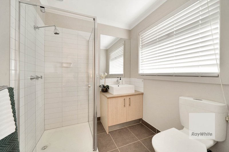 Photo - 5/2 Westbury Parkway, Roxburgh Park VIC 3064 - Image 12