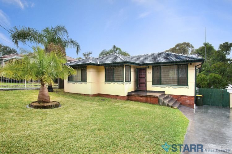 52 Whalans Road, Greystanes NSW 2145