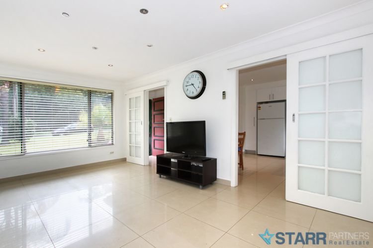 Photo - 52 Whalans Road, Greystanes NSW 2145 - Image 3