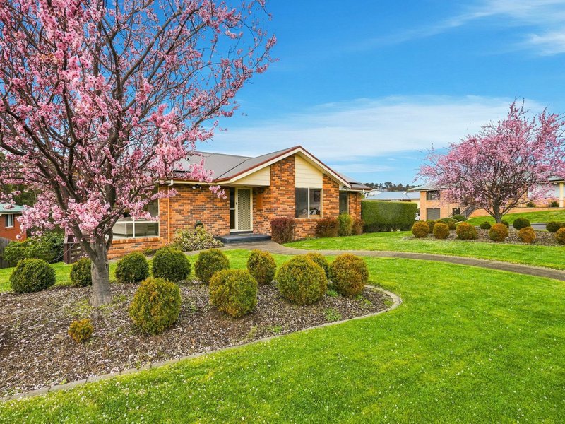 Photo - 52 Whitewater Crescent, Kingston TAS 7050 - Image 1