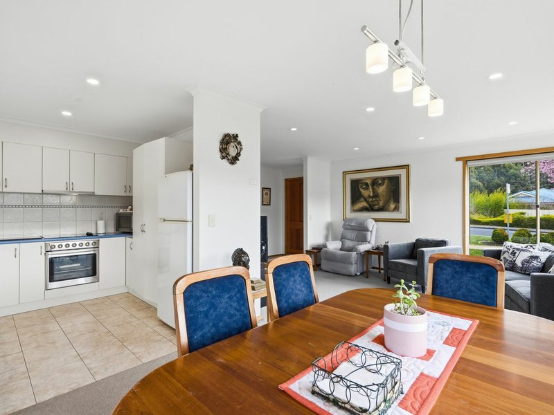 Photo - 52 Whitewater Crescent, Kingston TAS 7050 - Image 12