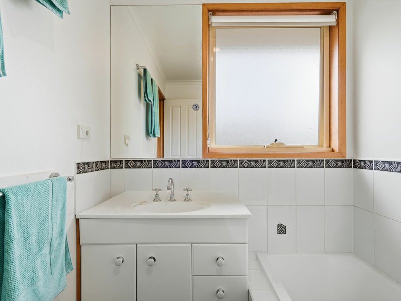 Photo - 52 Whitewater Crescent, Kingston TAS 7050 - Image 20