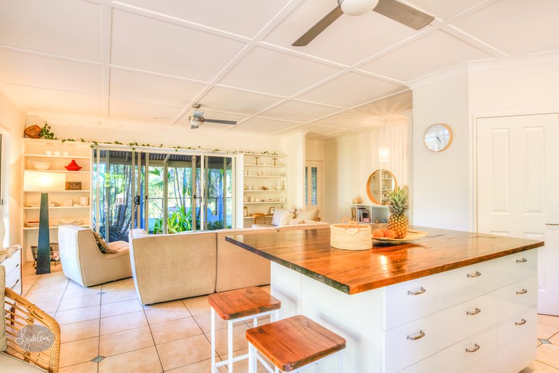 Photo - 52 Wilson Drive, Agnes Water QLD 4677 - Image 6