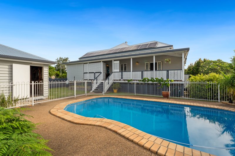 Photo - 52 Wolseley Street, Granville QLD 4650 - Image 4