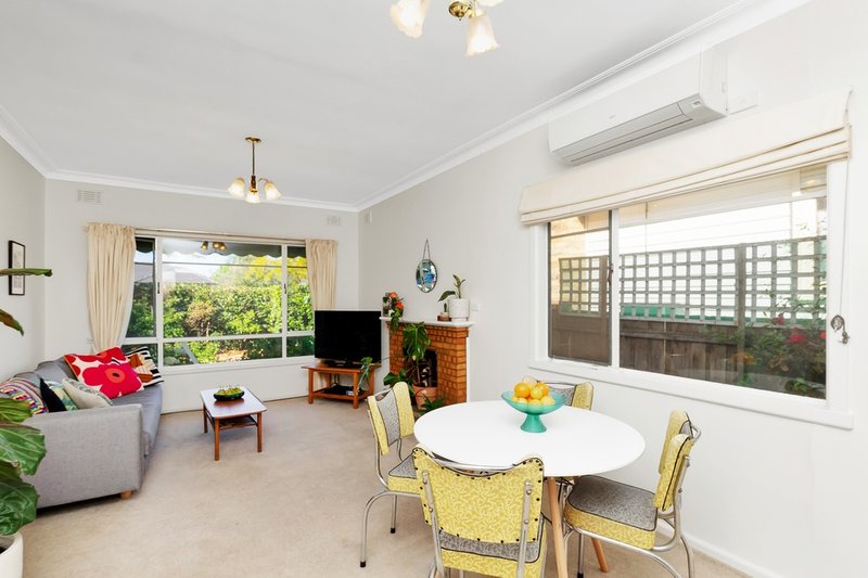 Photo - 52 Wyndham Street, Werribee VIC 3030 - Image 6