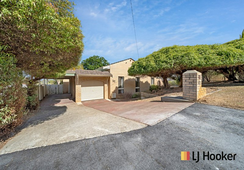 52 Yallambee Crescent, Wanneroo WA 6065