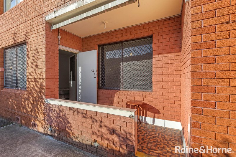Photo - 5/2 Yangoora Road, Belmore NSW 2192 - Image 5