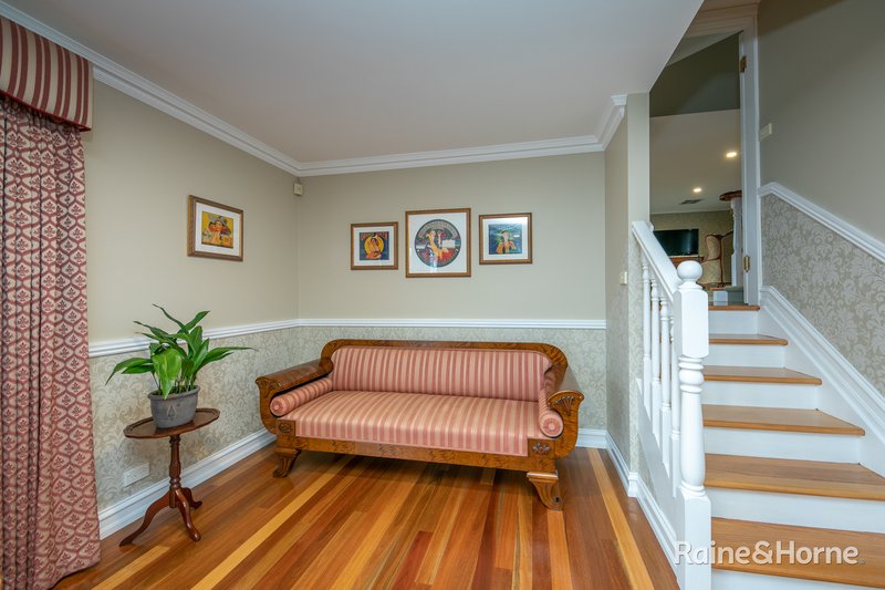 Photo - 52 Yellow Gum Boulevard, Sunbury VIC 3429 - Image 13