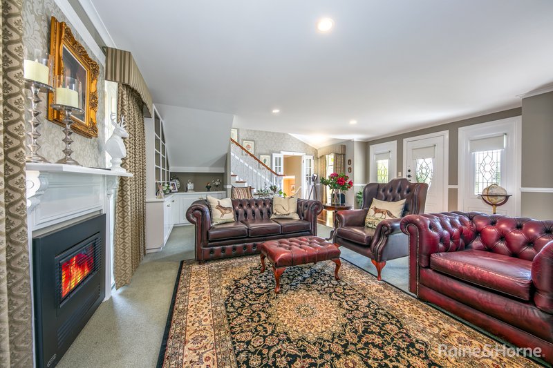 Photo - 52 Yellow Gum Boulevard, Sunbury VIC 3429 - Image 6