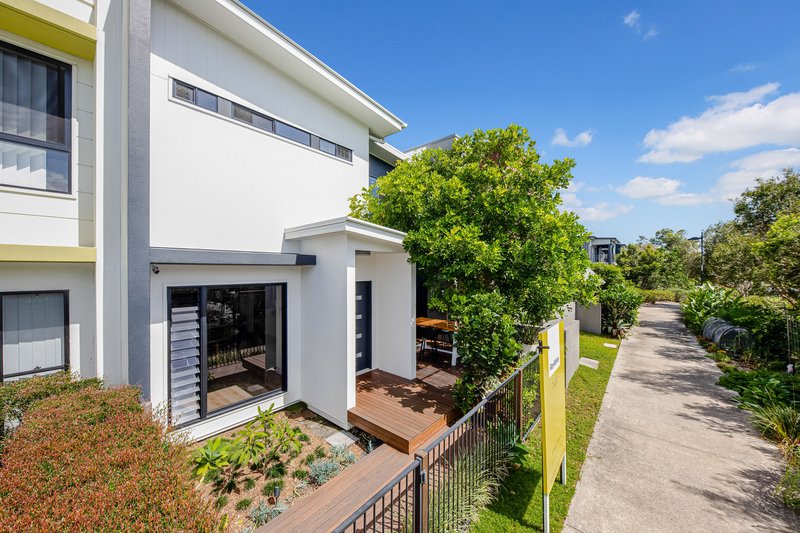 Photo - 52 Yorkeys Lane, Maroochydore QLD 4558 - Image 16