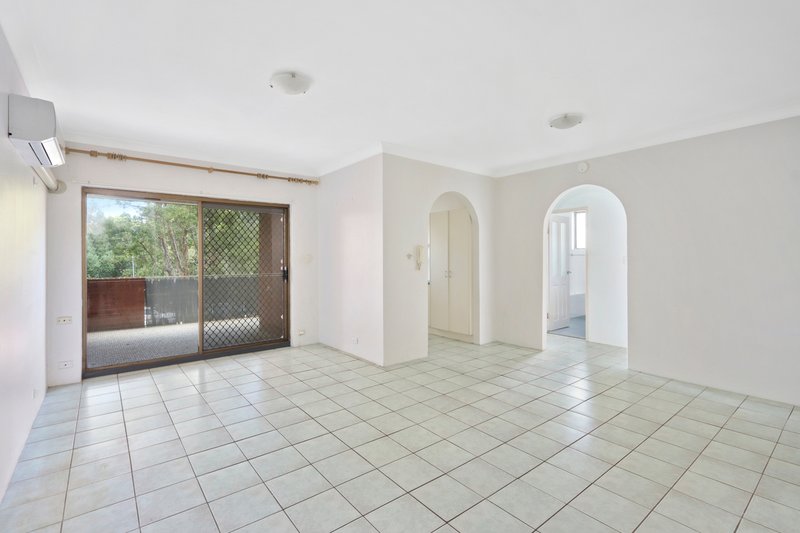 Photo - 5/20-22 Carlton Parade, Carlton NSW 2218 - Image 3