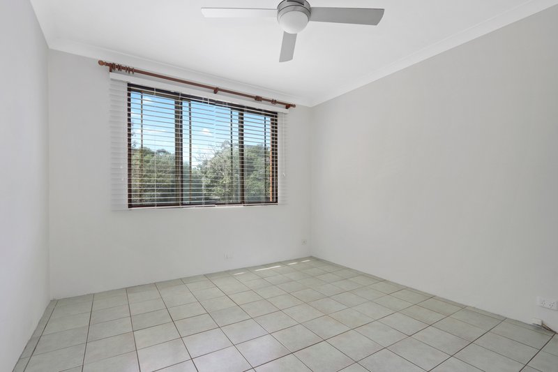 Photo - 5/20-22 Carlton Parade, Carlton NSW 2218 - Image 5