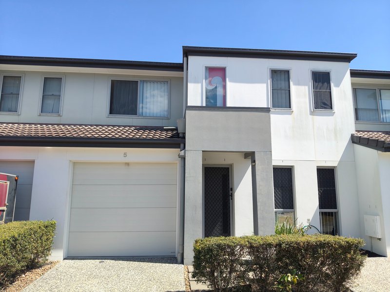 Photo - 5/20 Ambition Street, Ormeau QLD 4208 - Image 1