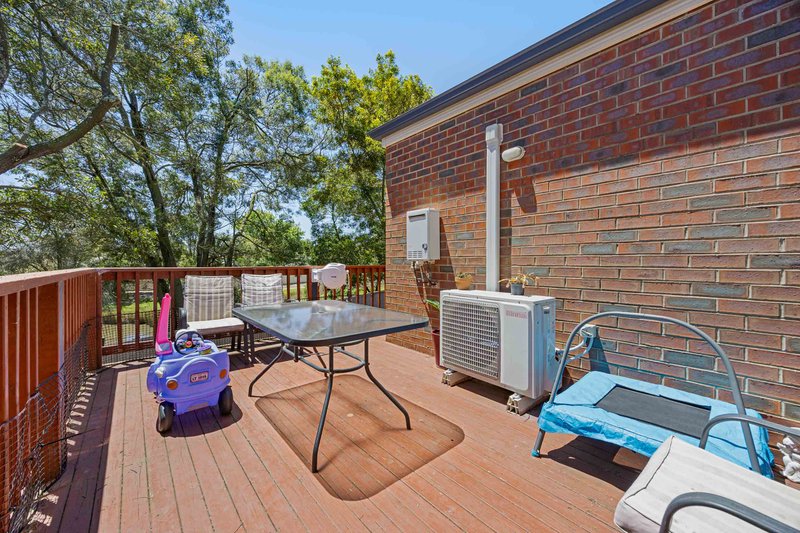 Photo - 5/20 Falcon Drive, Invermay Park VIC 3350 - Image 16