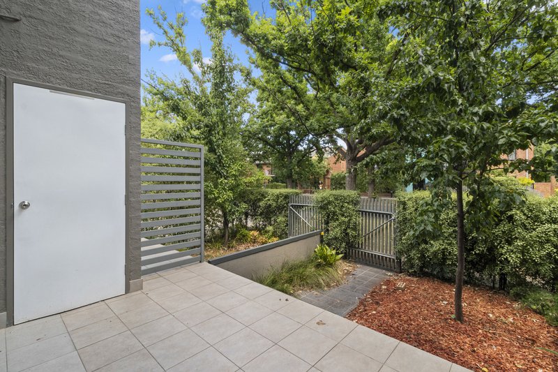 Photo - 5/20 Ijong Street, Braddon ACT 2612 - Image 5
