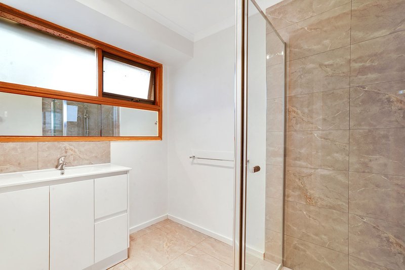 Photo - 5/20 Kelvinside Road, Noble Park VIC 3174 - Image 5