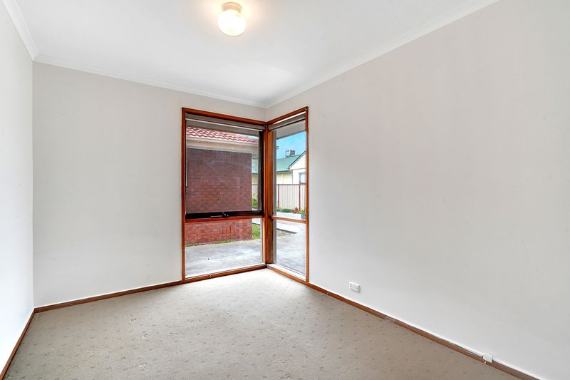 Photo - 5/20 Kelvinside Road, Noble Park VIC 3174 - Image 6