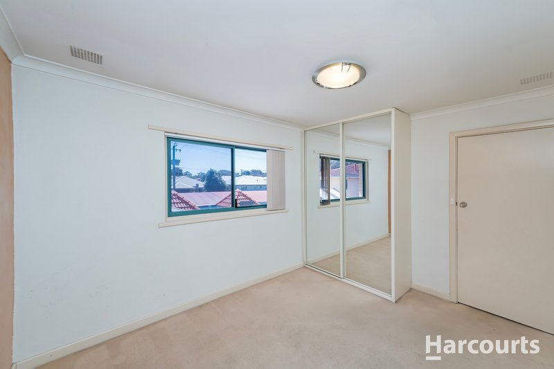 Photo - 5/20 Shortland Way, Girrawheen WA 6064 - Image 14