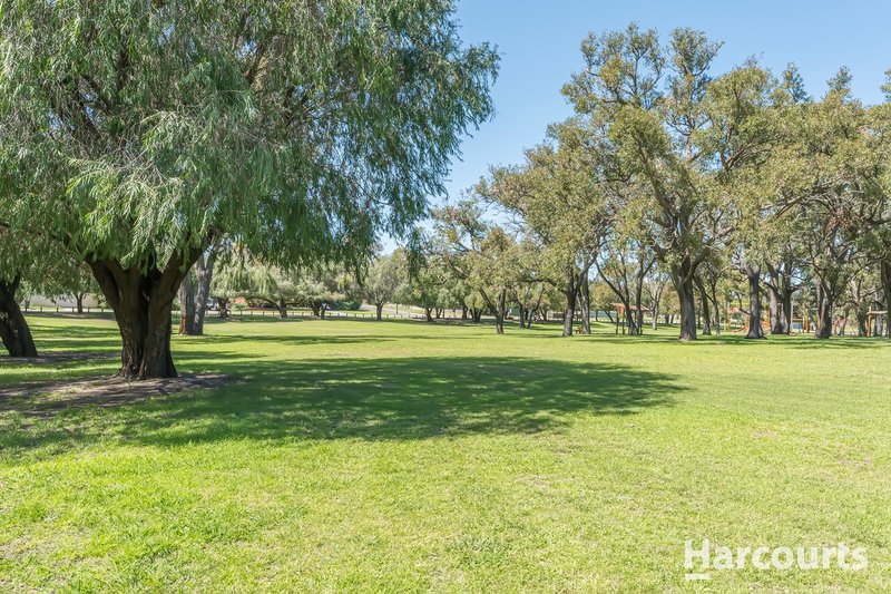 Photo - 5/20 Shortland Way, Girrawheen WA 6064 - Image 21