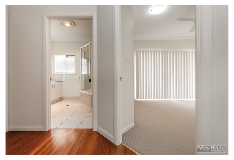 Photo - 5/200 Denham Street, Allenstown QLD 4700 - Image 10