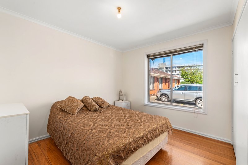 Photo - 5/202 Station Street, Thomastown VIC 3074 - Image 5