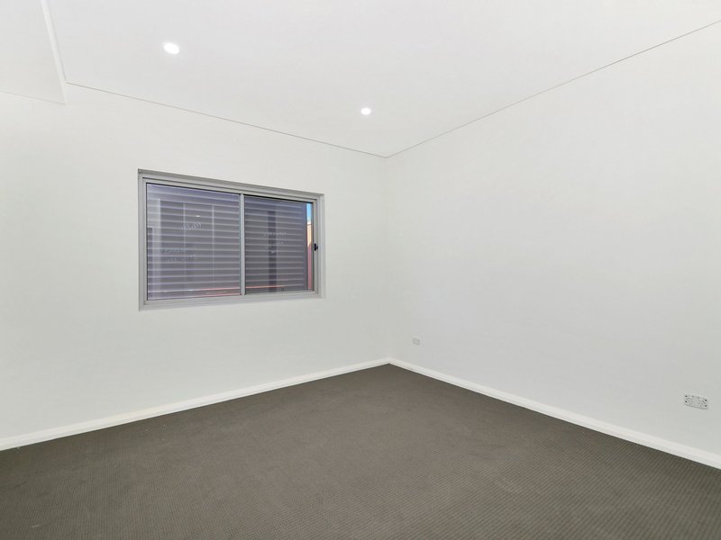 Photo - 5/202 William Street, Earlwood NSW 2206 - Image 3