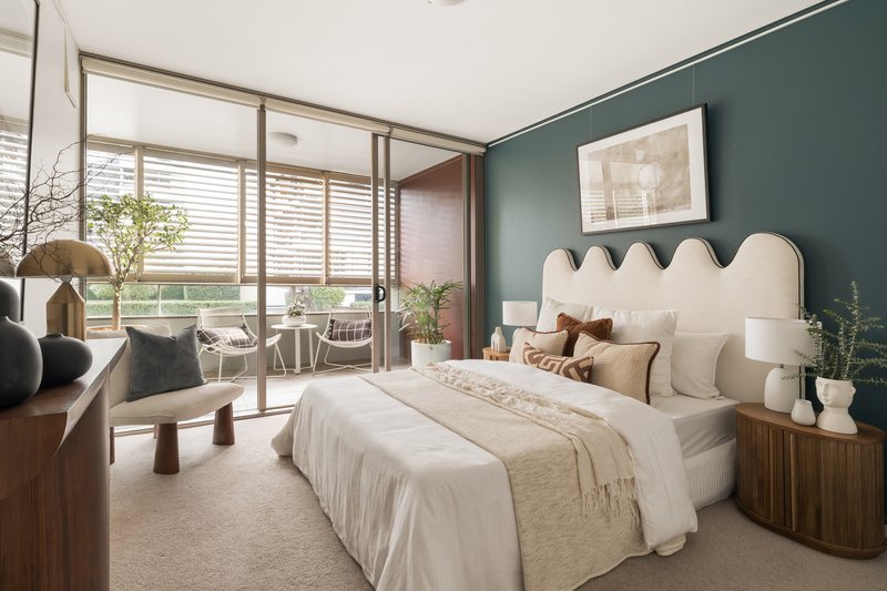 Photo - 5203/8 Alexandra Drive, Camperdown NSW 2050 - Image 3