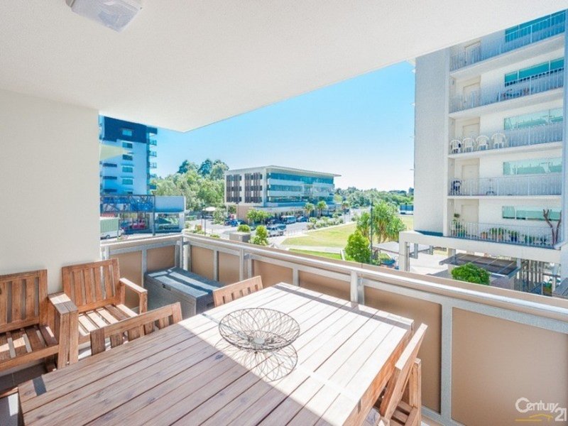 Photo - 5204/5 Emporio Place, Maroochydore QLD 4558 - Image 2