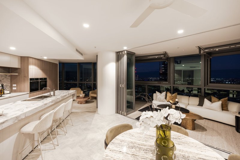 Photo - 5208/8 Margaret Street, Brisbane City QLD 4000 - Image 8