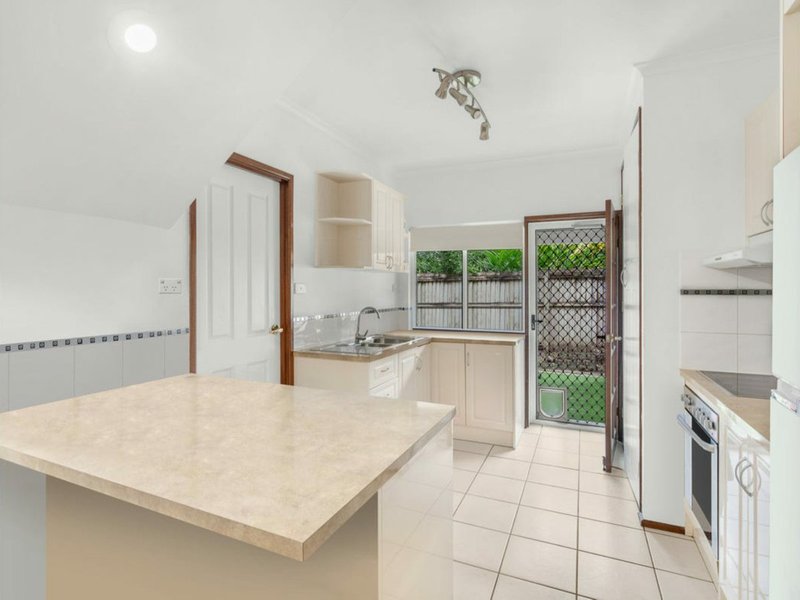 Photo - 5/21-23 Fairweather Street, Yorkeys Knob QLD 4878 - Image 1