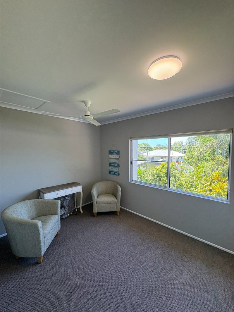 Photo - 5/21-23 Fairweather Street, Yorkeys Knob QLD 4878 - Image 5