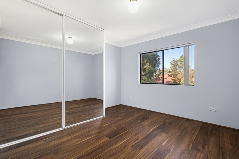 Photo - 5/21-23 Sheffield Street, Merrylands NSW 2160 - Image 5