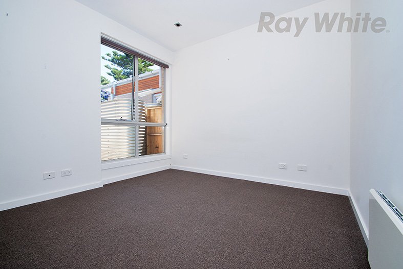 Photo - 5/21-23 Westgate Street, Pascoe Vale VIC 3044 - Image 11