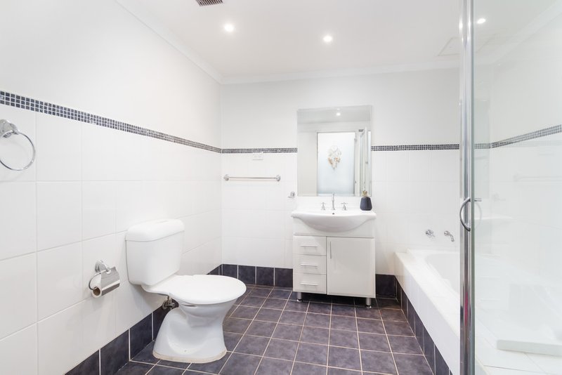 Photo - 5/21-29 Third Avenue, Blacktown NSW 2148 - Image 5