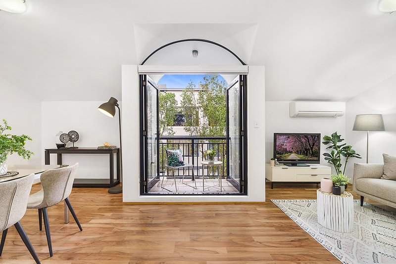 Photo - 52/1-35 Pine Street, Chippendale NSW 2008 - Image 1