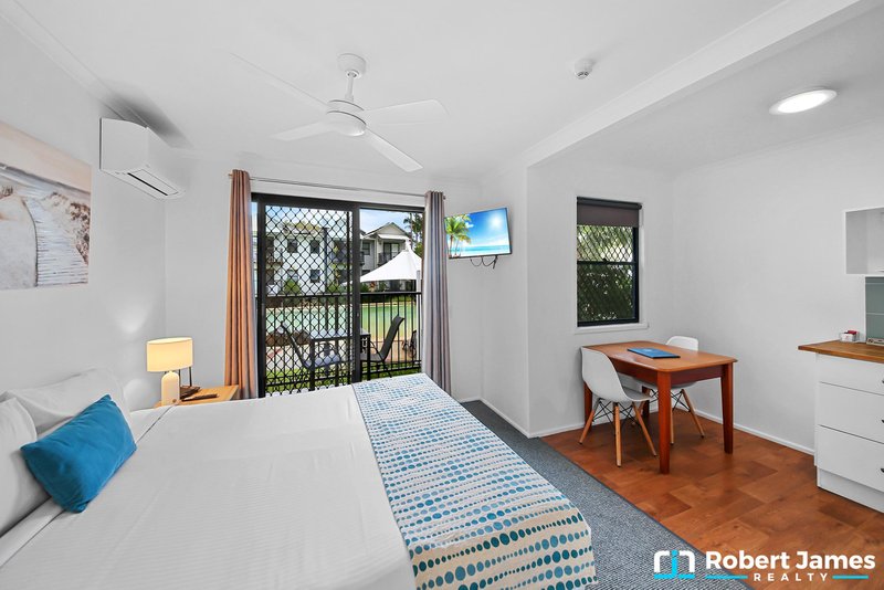 Photo - 521 & 522/3 Hilton Terrace, Tewantin QLD 4565 - Image 12