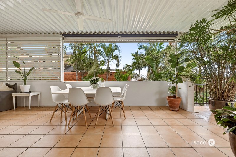 Photo - 5/21 Arran Avenue, Hamilton QLD 4007 - Image 6