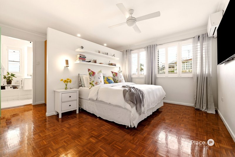 Photo - 5/21 Arran Avenue, Hamilton QLD 4007 - Image 17