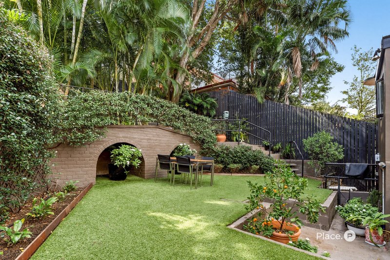 Photo - 5/21 Arran Avenue, Hamilton QLD 4007 - Image 22