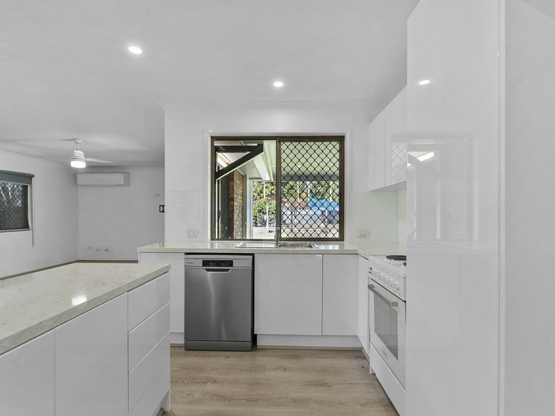Photo - 521 Bestmann Road, Ningi QLD 4511 - Image 8