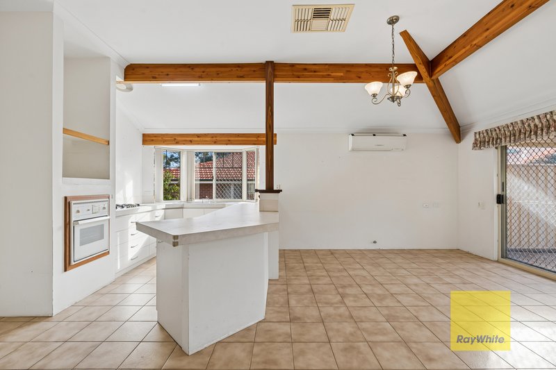 Photo - 5/21 Central Road, Kalamunda WA 6076 - Image 4