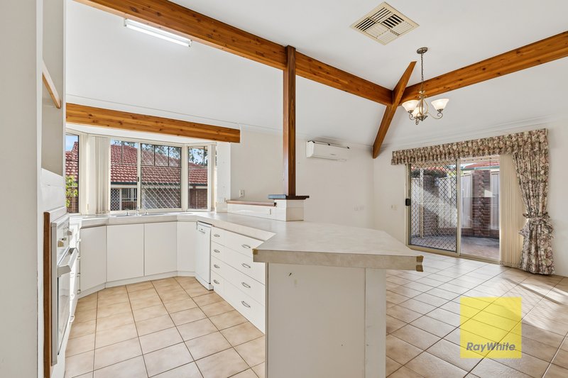 Photo - 5/21 Central Road, Kalamunda WA 6076 - Image 5
