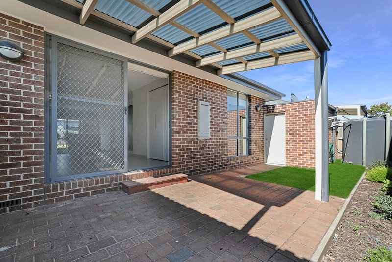 Photo - 5/21 Fintonia Road, Noble Park VIC 3174 - Image 6