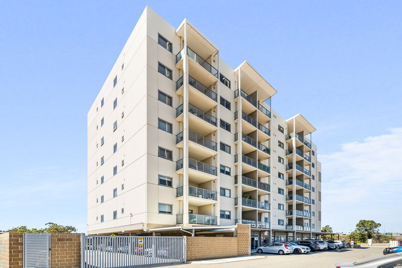 52/1 Kentucky Court, Cockburn Central WA 6164